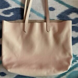 Cuyana Soft Pink Leather Tote Bag